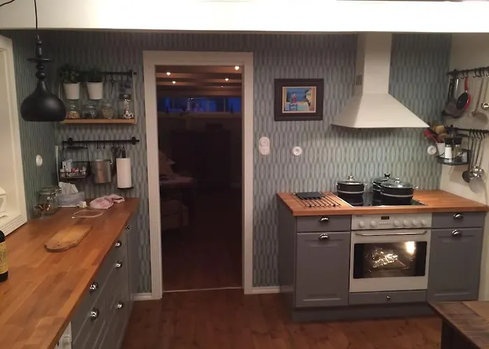 Koselig Gammelt Gardstun סטוונגר