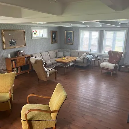 Koselig Gammelt Gardstun Apartament Stavanger